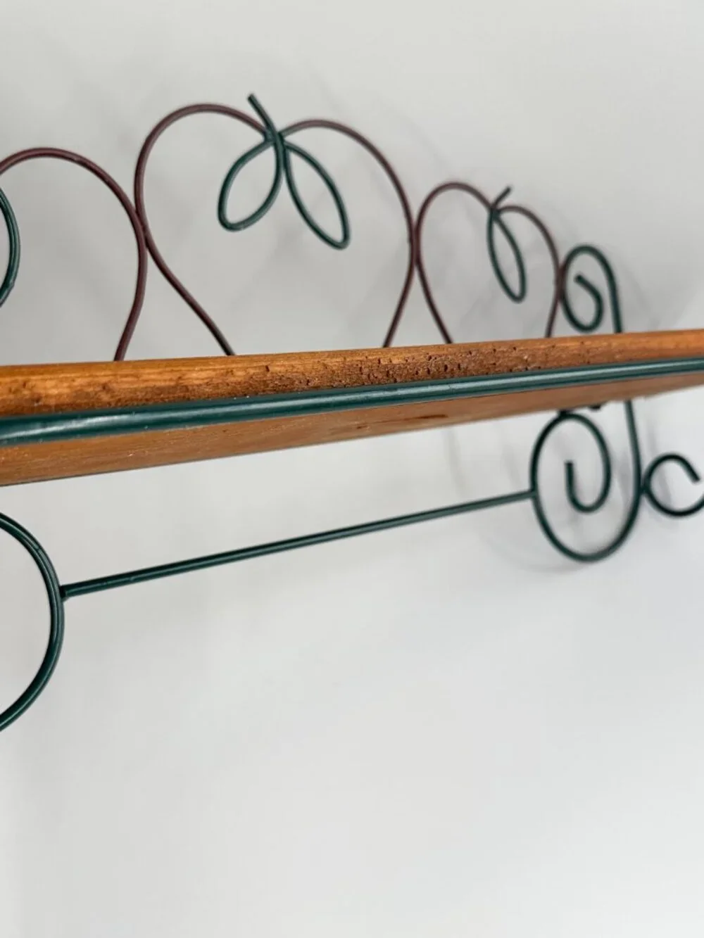 Vtg Wood Metal Apple Wall Shelf Cottagecore Farmhouse Farm Country Teacher